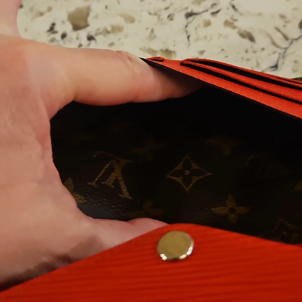 Louis Vuitton Epi Monogram Marie-Lou Long Wallet RARE - Picture 11 of 15